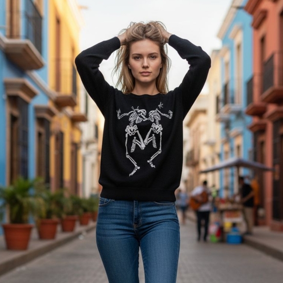 RARE! Wildfox Dancing Skeletons 💀 Baggy Beach Jumper - Picture 2 of 16